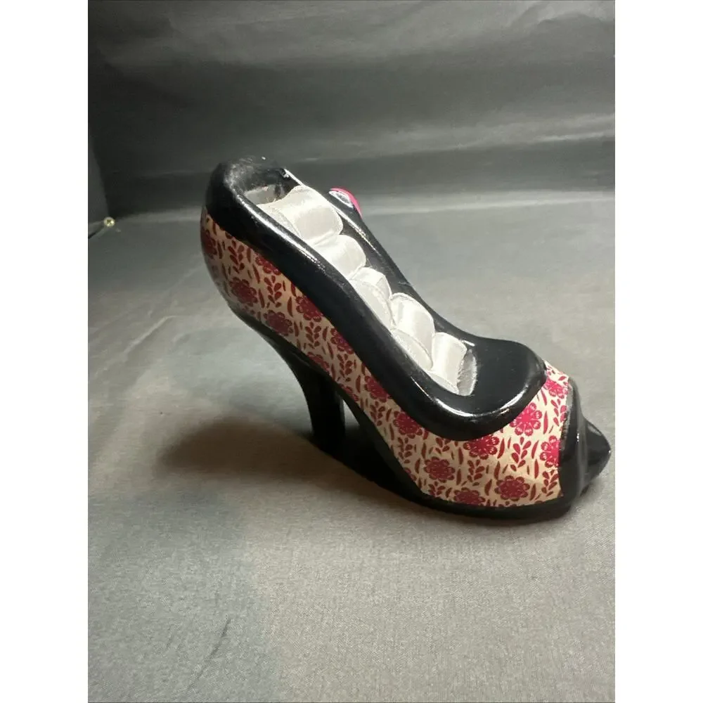 4 Mini High Heel Shoes Jewelry Ring Holder Display